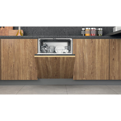 MÁQUINA DE LAVAR LOUÇA HOTPOINT - H2I HD526 A